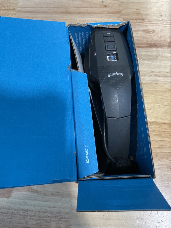 Photo 1 of ***USED***MISSING PIECES***
BlueParrott B450-XT Mono Bluetooth Wireless Headphones 96% Noise Canceling Over Head Trucker Headset with Mic, All Day Comfort Padded Headband, Extended Wireless Range, 24 hrs. Talk Time, Black