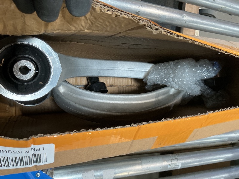 Photo 1 of ***MISSING NUT***
NewYall Front Left and Right Lower Rearward Suspension Control Arm for Audi A6 A7 Quattro S6 S7 RS7 2012-2018