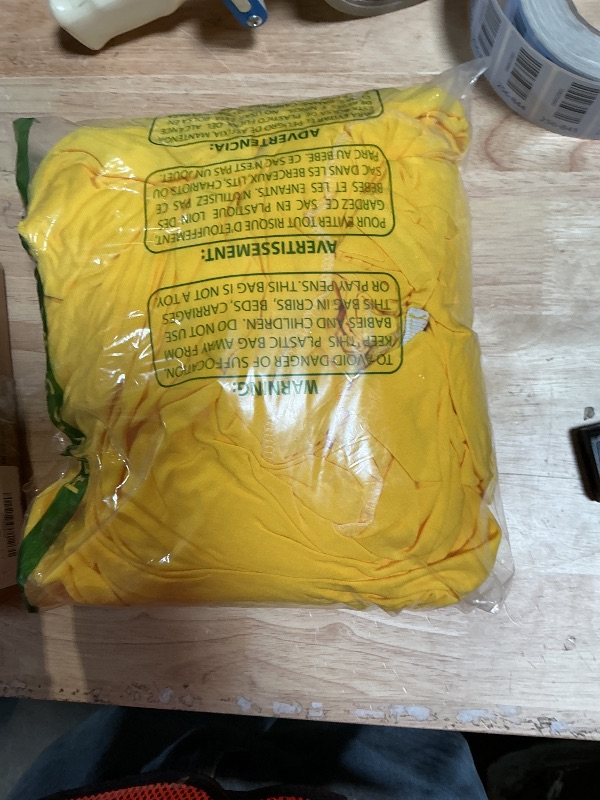 Photo 1 of ***DIRTY** 2 Pack 6 Feet Yellow Spandex Tablecloth for Rectangular Tables, Fitted & Stretch, Washable, Wrinkle Resistant, Perfect for Event, Wedding, Party, Banquet, Cocktail, Festival, and Table Protector