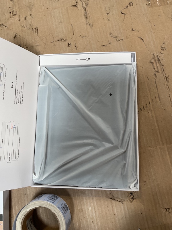 Photo 1 of ***RECOMENDED FOR PARTS/ MISSING KEYBOARD CASE**** ESR [Upgraded] iPad Pro 13 Inch Case with Keyboard (M5/M4, 2025/2024), iPad Pro 13 Keyboard Case with Magnetic Stand, Portrait/Raised Modes for iPad Pro 13, Removable, Rebound 360 Series, Black