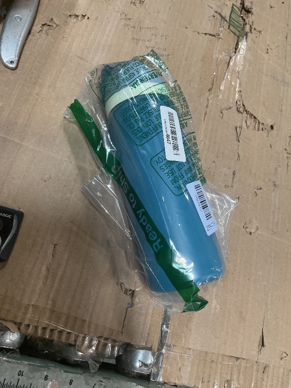 View 2 of ***USED/DENTED***Owala FreeSip Insulated Stainless Steel Water Bottle with Straw, BPA-Free Sports Water Bottle, Great for Travel, 32 Oz, Denim