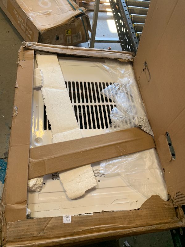 Photo 1 of Keystone 23,200 BTU Window Air Conditioner with 16,000 BTU Supplemental Heat and Dehumidifier, 230V, Window AC for Large Rooms up to 1,500 Sq.Ft. with Smart Remote Control