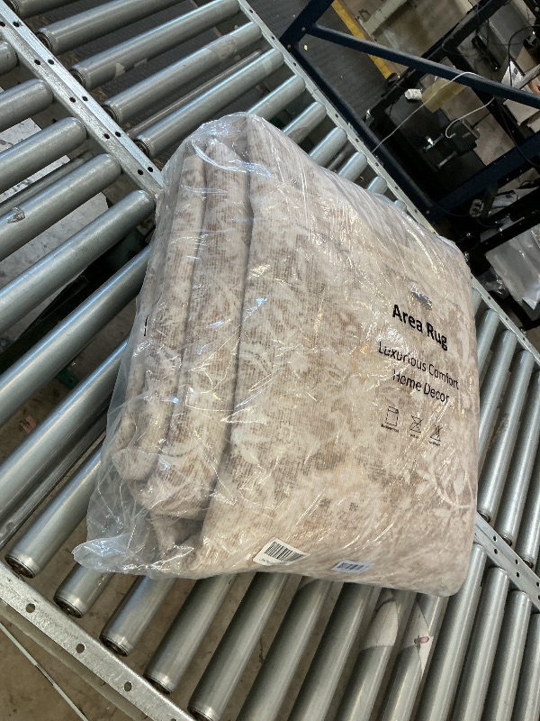 Photo 1 of WondRg 10x12 Beige Washable Area Rug Non Slip Neutral Distressed Carpet