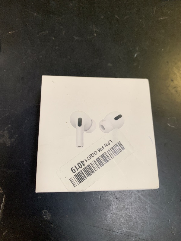 Photo 1 of Apple AirPods Pro