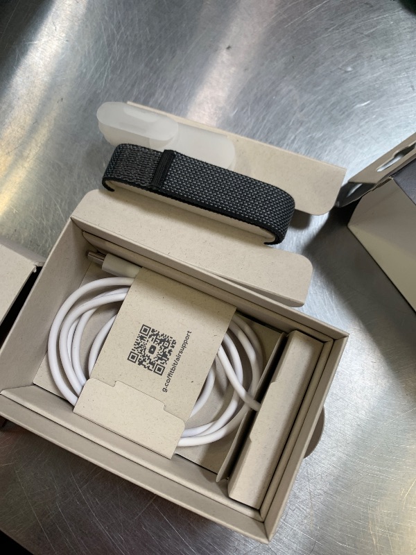 Photo 1 of Google Fitbit Air - Screenless Activity Tracker with Fitness, Heart Rate, and Sleep Tracking - Personalized AI-Powered Coaching - Up to 7 Days’ Battery Life - Works with iOS and Android - Obsidian
