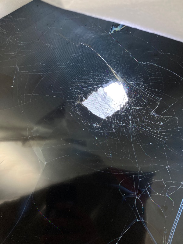 Photo 1 of **NO RETURNS, NO REFUNDS** Samsung 70-Inch Class Crystal UHD U8000F 4K Smart TV (2025 Model) Endless Free Content, Crystal Processor 4K, MetalStream Design, Knox Security, Alexa Built-in