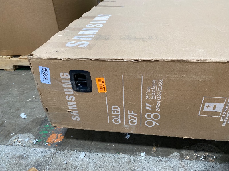 Photo 1 of ****PARTS ONLY**** NO REFUND NO RETURN *****
Samsung 98-Inch Class QLED Q7F Series Samsung Vision AI Smart TV (2025 Model, 98Q7F) Quantum HDR, Object Tracking Sound Lite, Q4 AI Gen1 Processor, 4K upscaling, Gaming Hub w/Alexa Built-in