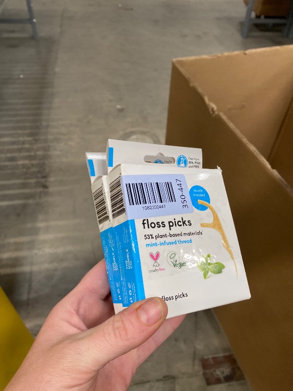 View 2 of **2 packs**The Humble Co, 2-in-1 Floss Picks, Mint, 50 Picks