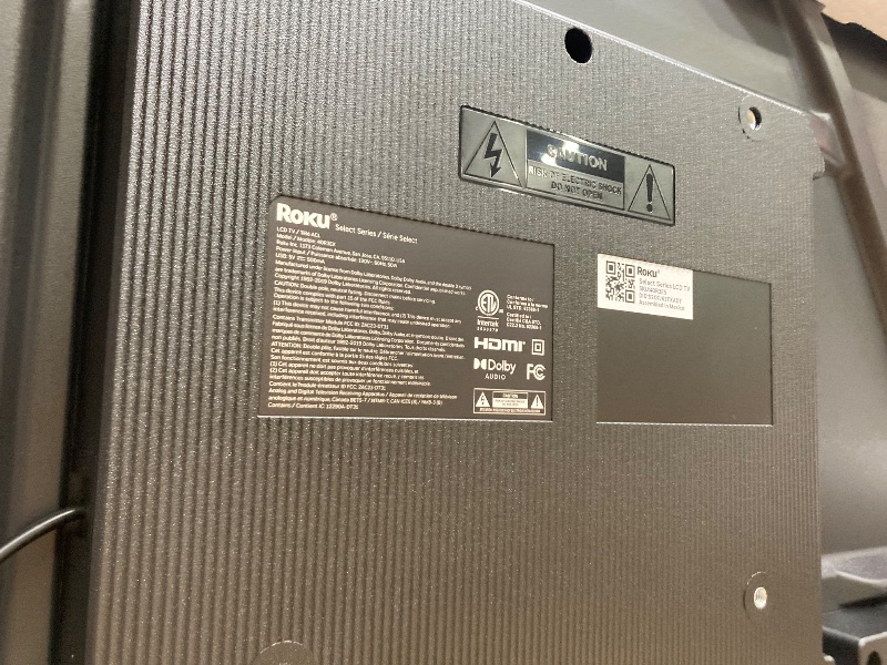 Photo 1 of ***no return***no returns we do not accept returnsRoku Smart TV 2026 – 40-Inch Select Series, 1080p Full HD TV – Roku TV with Voice Remote – Flat Screen LED Television with Wi-Fi for Streaming Live Local News Sports & Movies, Bluetooth Headphone Mode