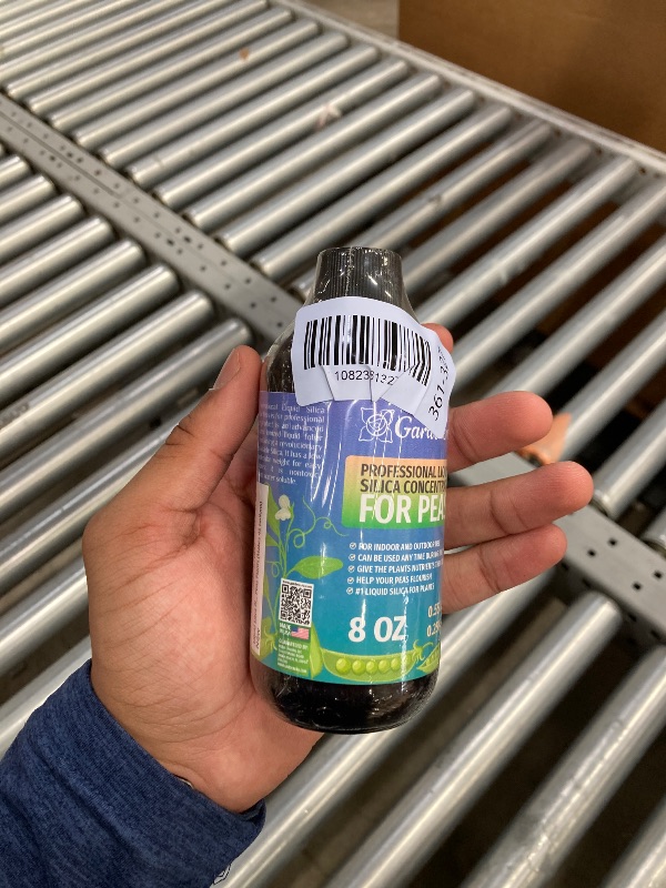 Photo 1 of ??????? Liquid Silica Plant Supplement - 8oz (250mL) - PEAS Plants Liquid Silica Boost Fertilizer - Stronger Stems & Healthy Leaves for Indoor & Outdoor Peas Plants (Makes 45 Gallons)