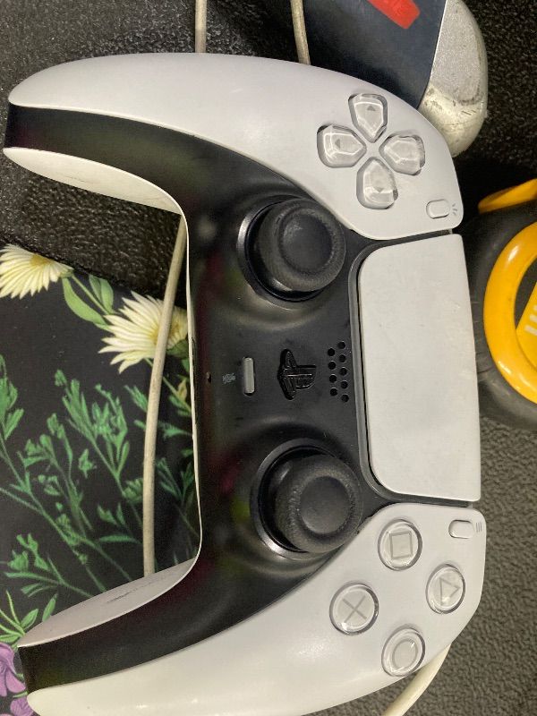 Photo 1 of ***PARTS ONLY***PlayStation DualSense™ Wireless Controller - for PS5, PC, MAC & Mobile