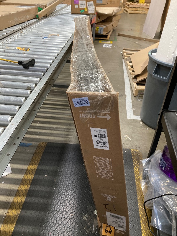 Photo 1 of **** NO RETURN/ NO REFUND*****  PARTS ONLY *****

Samsung 65-Inch Class OLED S95F 4K Glare Free Smart TV (2025 Model) NQ4 AI Gen3 Processor, HDR Pro, Motion Xcelerator 164Hz, Dolby Atmos, Samsung Vision AI, Alexa Built-in
