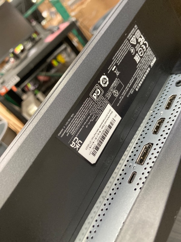 Photo 1 of ***DAMAGED -NON-FUNCTIONAL -SELLING AS PARTS ONLY*** msi MAG 272UP QD-OLED X24 27-Inch 4K UHD Gaming Monitor, 3840 x 2160, Quantum Dot OLED Panel, 240Hz, 0.03ms, DisplayHDR True Black 400, AMD FreeSync™ Premium Pro, USB C (15W PD), Frame-Less, Black no re