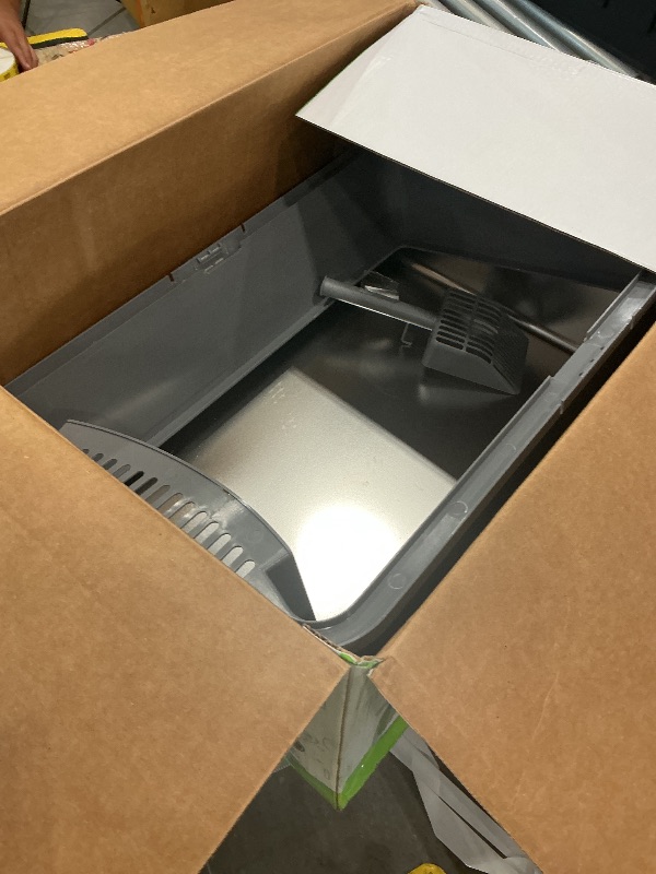 View 2 of ?No Sifting? Tiuubt XXXL Stainless Steel Litter Box for Cats, 28''x20''x12'' Extra Large Metal Litter Box with High Sided Lid, for Big Cats, Multi-Cat Household, Non-Sticky & Easy to Clean