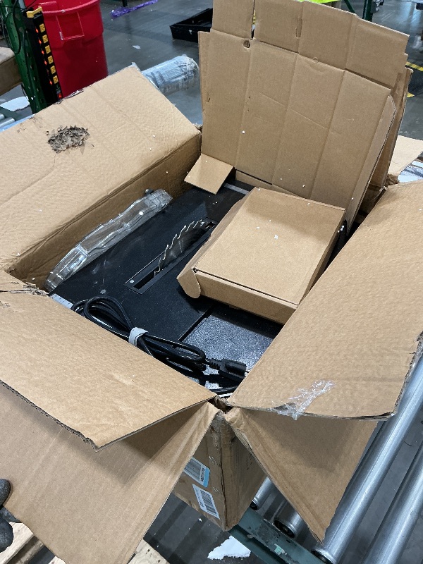 Photo 1 of ***UPDATED 6/5***Power Tools FURY5-S Multi-Purpose Table Saw with Additional Wood Carbide-Tipped Blade, 255 mm (230 V)