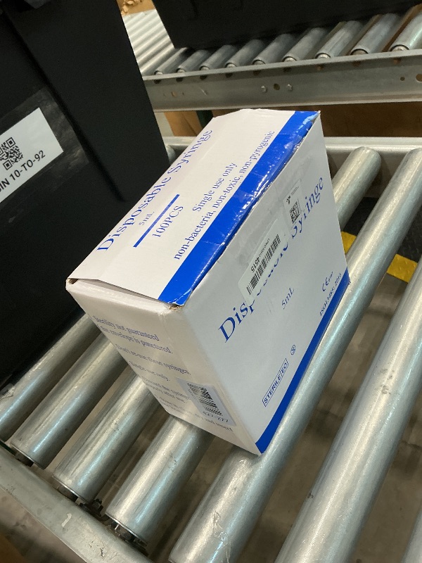 Photo 1 of 100 Pack Disposable 5ml/cc Lab Syringes with 22Ga 1.25 Inch Needle Luer Lock, Individually Sealed Packed