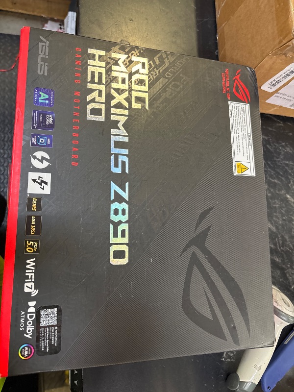 Photo 1 of ASUS ROG Maximus Z890 Hero Intel® Z890 LGA 1851 ATX Motherboard, Advanced AI PC-Ready, 22+2+1+2 Stages, DDR5, WiFi 7, 3X PCIe® 5.0 M.2, Thunderbolt™ 4, USB Type-C®, AI Overclocking/Cooling/Networking