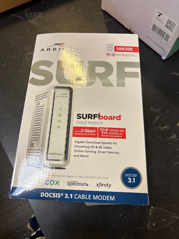 Photo 1 of NON-FUNCTIONAL, PARTS ONLY-------------------------------------------------------ARRIS SURFboard SB8200 DOCSIS 3.1 Multi?Gig Cable Modem | 2 -1Gbps Ethernet Ports | Works with Xfinity, Cox, Spectrum | For Cable Internet Plans up to 2Gbps | Modem Only, Rou