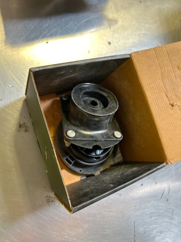 Photo 1 of KYB SM5753 - Strut Mount Kit, Black