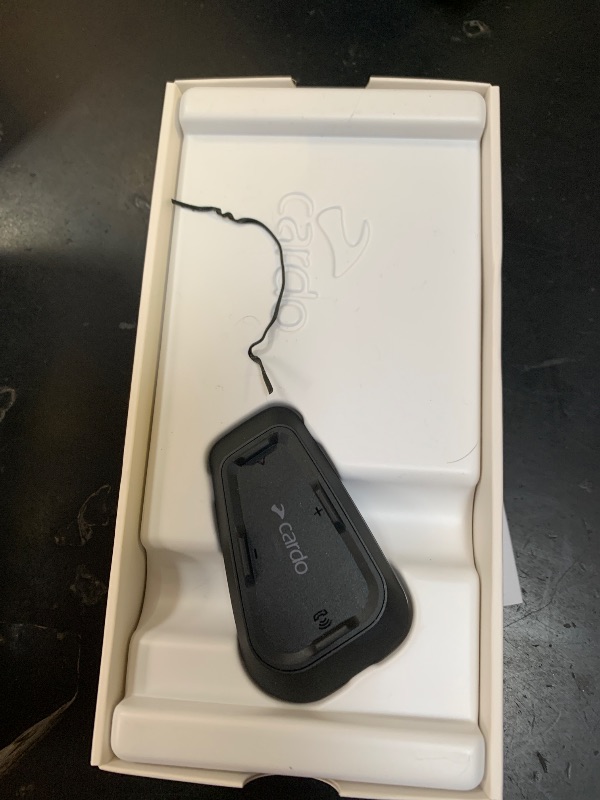 Photo 1 of Cardo Systems Spirit Motorcycle Bluetooth Communication Headset, 2-Way Bluetooth, Thin 32mm Speakers, Waterproof, Universal Connectivity - Single Pack