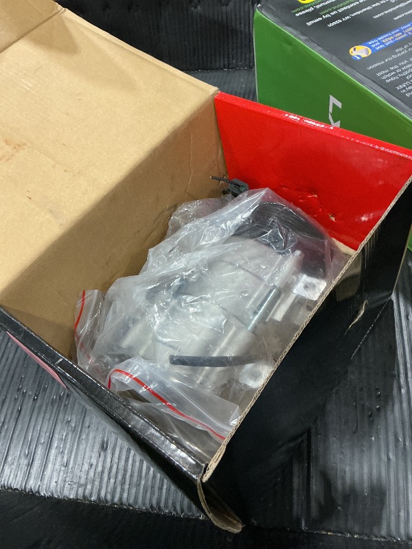 Photo 1 of ***BROKEN CONNECTOR*** Torchbeam AC Compressor with Clutch Fit for Dodge Ram 2500/3500 2006-2009 5.9T/6.7T, OE: 68182, 6512232