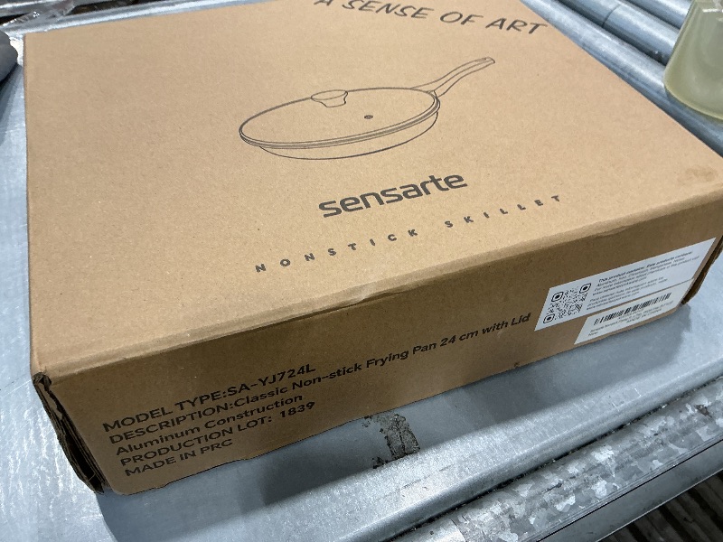 Photo 1 of ***MISSING LID AND HANDLE*** SENSARTE Nonstick Frying Pan Skillet with Lid, Omelet Pan with Cover, Healthy Egg Pan Chef's Pan, Kitchen Cooking Pan, Free of Intentionally Added PFOA (9.5inch + Glass Lid)