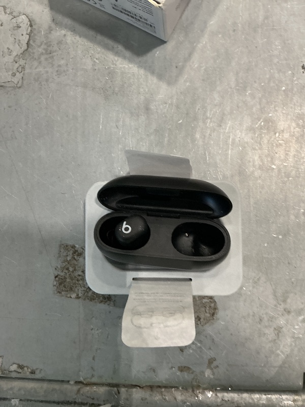 Photo 1 of ***MISSING EARBUD*** Beats Solo Buds - Wireless Bluetooth Earbuds | 18 Hours of Battery Life | Apple & Android Compatibility | Built-in Microphone - Matte Black