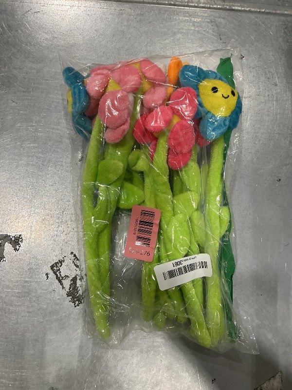 Photo 1 of 10 Pcs Plush Sunflower Flower Stuffed Bendable Stems Plush Bouquet Toy Soft Rose Flower 12.6 Inch for Christmas Classroom 2026 Mother's Day Valentines Day Girl Girlfriend Wife(10 Pcs Colorful Daisy)