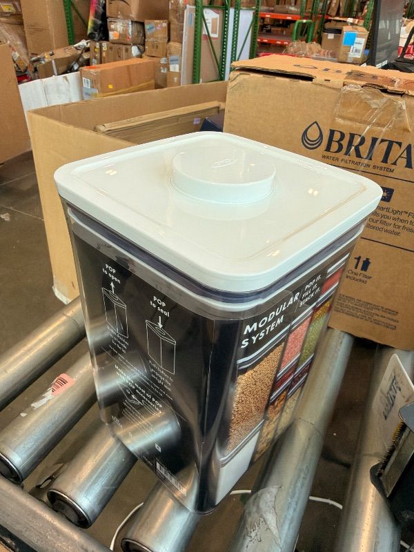 Photo 1 of [Lid doesn't seal] OXO, Good Grips Pop Container - 4.4 Qt/, Airtight Food Storage Containers, 142 Fl Oz