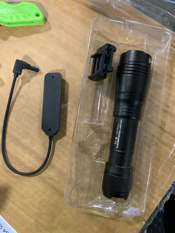 Photo 1 of ****MISSING PARTS**** Streamlight 89009 ProTac 2.0 2000-Lumen Rail Mount High Lumen Tactical Rechargeable Long Weapon-Mounted Flashlight with Straight Pressure Switch, SL-B50 Battery Pack and USB-C Cord, Black