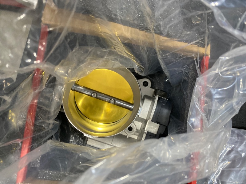 Photo 1 of OKLPF Throttle Body Compatible with 09-15 Chevy, Cadillac, GMC, Saab, Hummer-Silverado, Express, Suburban, Tahoe, Sierra, Yukon, 4.8/5.3/6.0/6.2L Throttle Body Replace#12629992