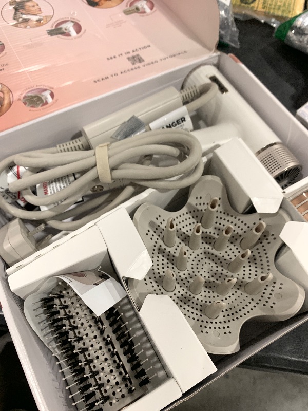Photo 1 of Shark Hair Dryer | SpeedStyle | No Heat Damage Hair Styling Tool | 3 Styling Tools Included | Portable & Powerful Blow Dryer | Best for Straight & Wavy Hair | Silk | HD331
