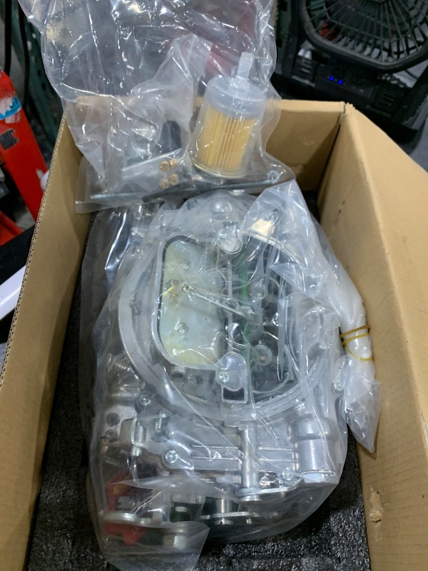 Photo 1 of 1406 Carburetor for Edelbrock Performer Series 4 Barrel 600 CFM Electric Choke
