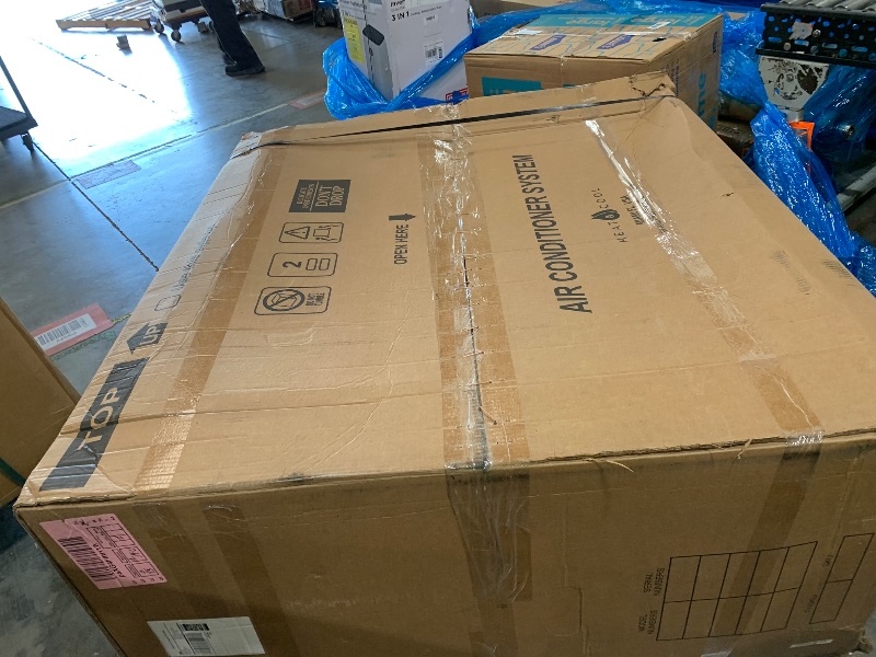 Photo 1 of Daikin 18,000 BTU 18 SEER2 Entra R32 Series Heat Pump Mini Split A/C