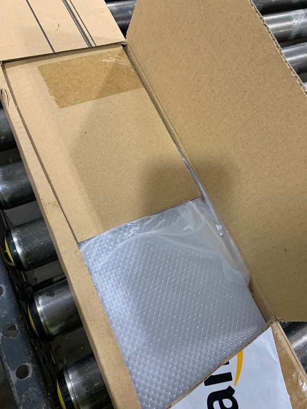 Photo 1 of hykolity 4FT 5.7" W LED Wraparound Light with 40W 4400LM 4000K, Hardwired