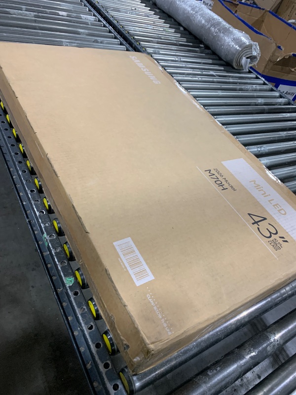 Photo 1 of Samsung 43-Inch Class Mini LED M70H Series Samsung Vision AI Companion Smart TV (2026 Model, 43M70H) LED Processor 4K, Pure Spectrum Color, Motion Xcelerator + DLG 120Hz
