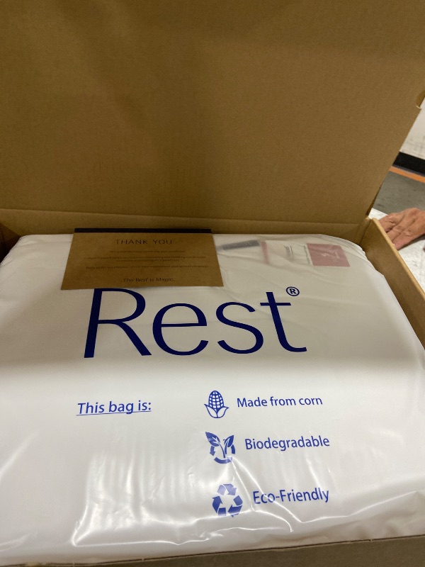 Photo 1 of REST® Evercool® Cooling Comforter, Full/Queen, Blanket for Hot Sleepers, All Season Bedding to Keep Cool for Night Sweats, Breathable Lightweight Blanket, 90"x90" Inches, Arctic White