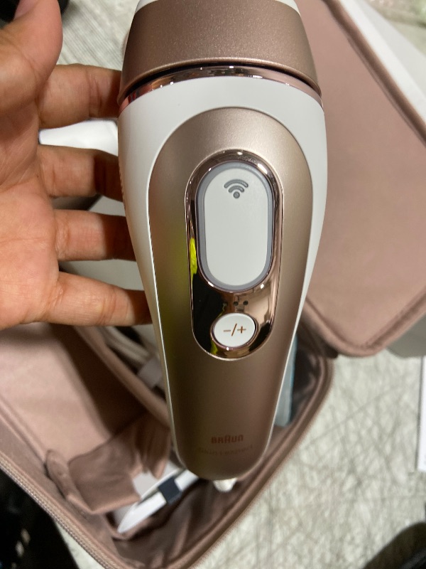 Photo 1 of Braun Skin i-Expert Smart IPL PL7219 at Home Laser Hair Removal for Women and Men with App, Premium Pouch, Venus Razor, 2 Smart Heads, Facial Trimmer