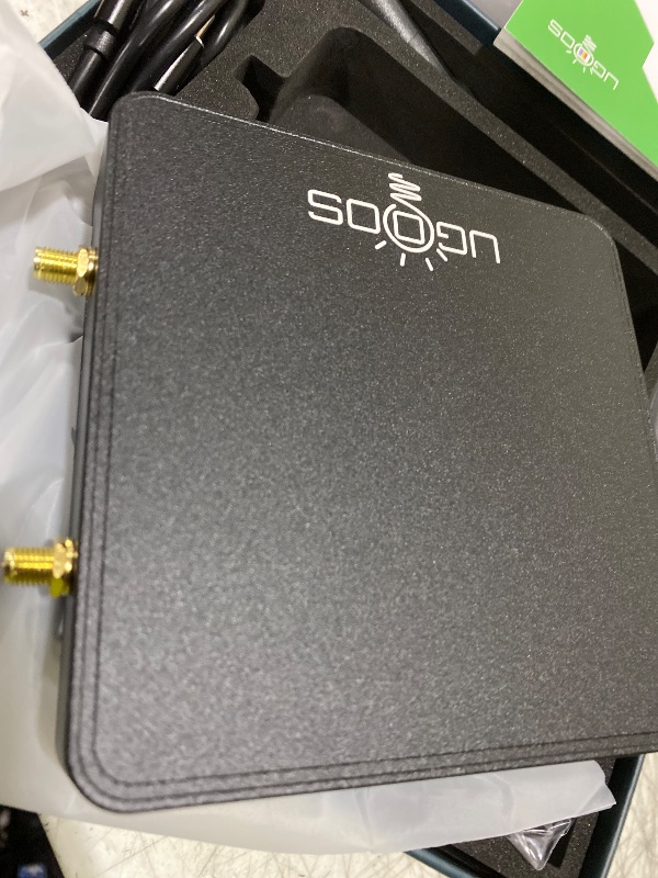 Photo 1 of Ugoos AM9 PRO TV Box Android 14.0 Amlogic S905X5-J 4GB RAM 64GB ROM 2.4G/5G Dual WiFi Ethernet 1000M USB 3.0 BT5.3 Support AV1 VP9 H.265 4K HDR Box