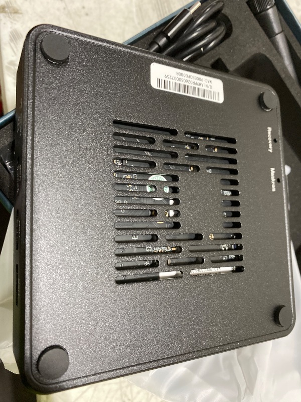 Photo 1 of Ugoos AM9 PRO TV Box Android 14.0 Amlogic S905X5-J 4GB RAM 64GB ROM 2.4G/5G Dual WiFi Ethernet 1000M USB 3.0 BT5.3 Support AV1 VP9 H.265 4K HDR Box