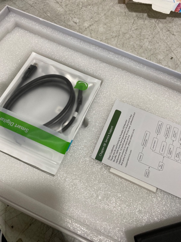 Photo 1 of EVICIV Portable Monitor 4K 1200 Nits 16", 3840 * 2400 UHD, 145% sRGB