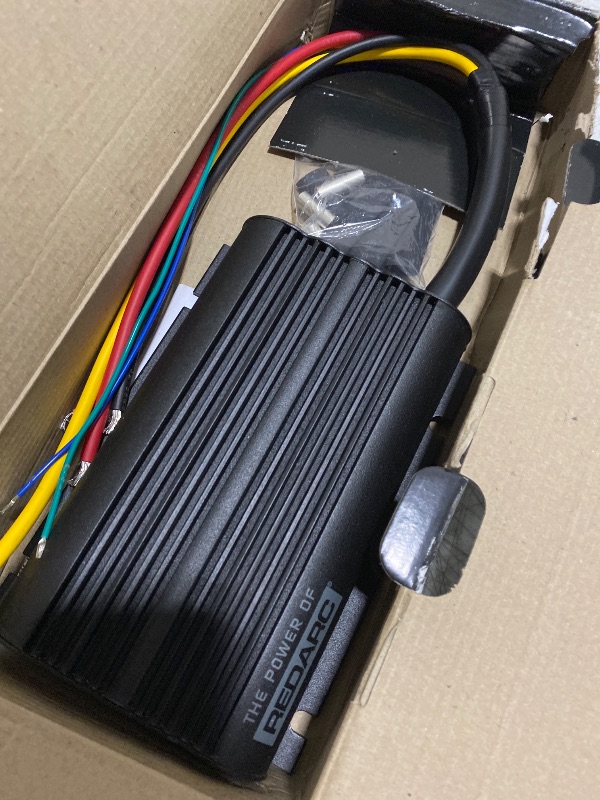 Photo 1 of REDARC Dual Input 40A in-Vehicle DC to DC Battery Charger with MPPT Solar Regulator, Green Power Priority, 12V/24V Compatible, for Lithium, AGM, Gel, Lead Acid, Calcium, LiFePO4 Batteries