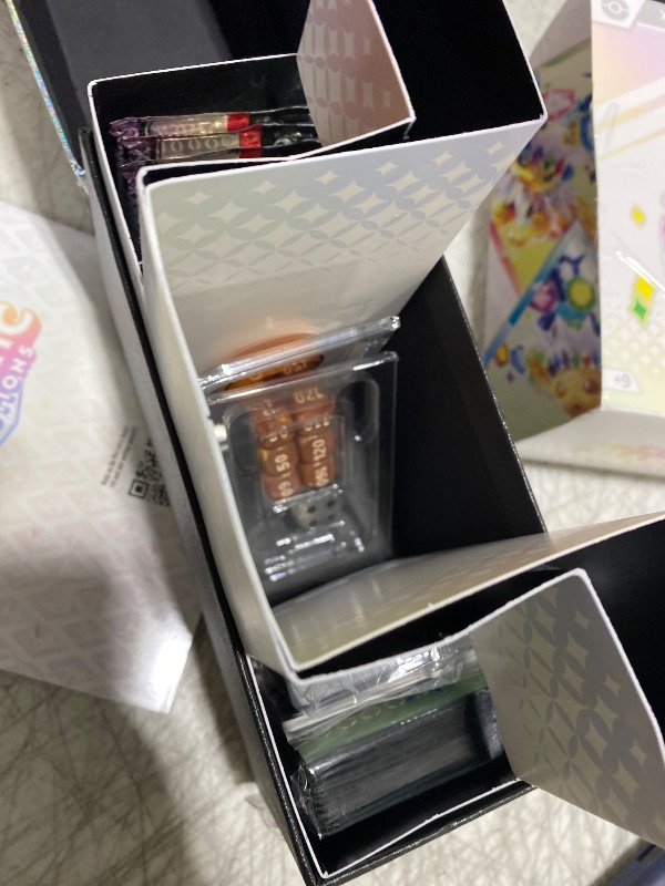 Photo 1 of Pokemon TCG: Scarlet & Violet—Prismatic Evolutions Elite Trainer Box