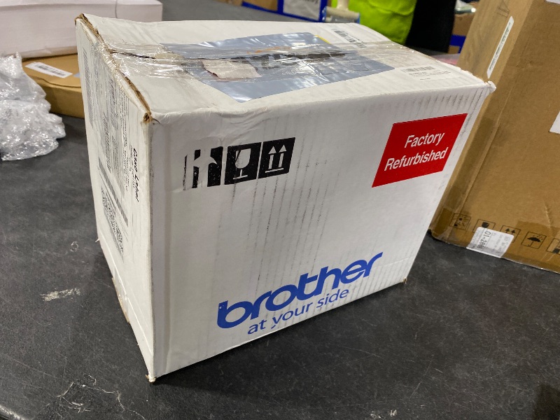 Photo 1 of Brother RQL-800 -(Q L800) High-Speed, Professional Label Printer (Renewed),White