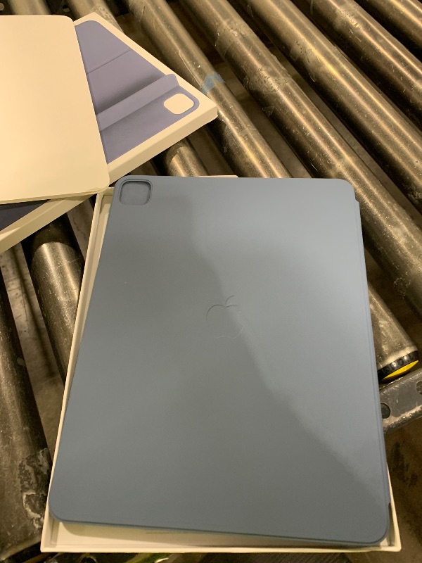 Photo 1 of Apple Smart Folio for iPad Pro 13-inch (M5 and M4) - Denim ???????