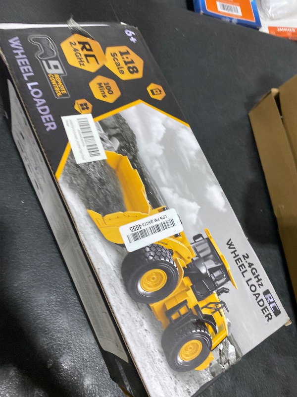 Photo 1 of 9-Channel Remote Control Wheel Loader – 1:18 Scale Construction Toy, Realistic Sounds & Lights, All-Terrain TPR Rubber Tires, Perfect for Kids & Adults, 100-Minute Battery, Great Gift for Birthdays