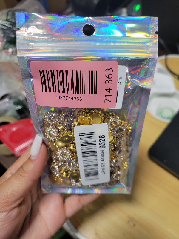 Photo 1 of 100PCS 14MM Sew on Rhinestones Gems, Flower Gold Claw Rhinestones Glass Crystals Jewelry for Crafting Sewing Clothes Dresses Shoes Belt Decoration Accessories (Champagne)