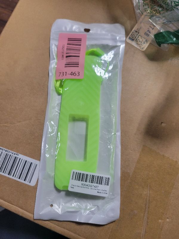 Photo 1 of 2 Pack for Samsung Smart Remote 2024 2023 TM2360F / TM2361F / TM2360E / TM2361E BN59-01436A BN59-01432A BN59-01432J, Light Weight Anti Slip Shockproof Silicone Cover (Glow Green + Glow Blue)