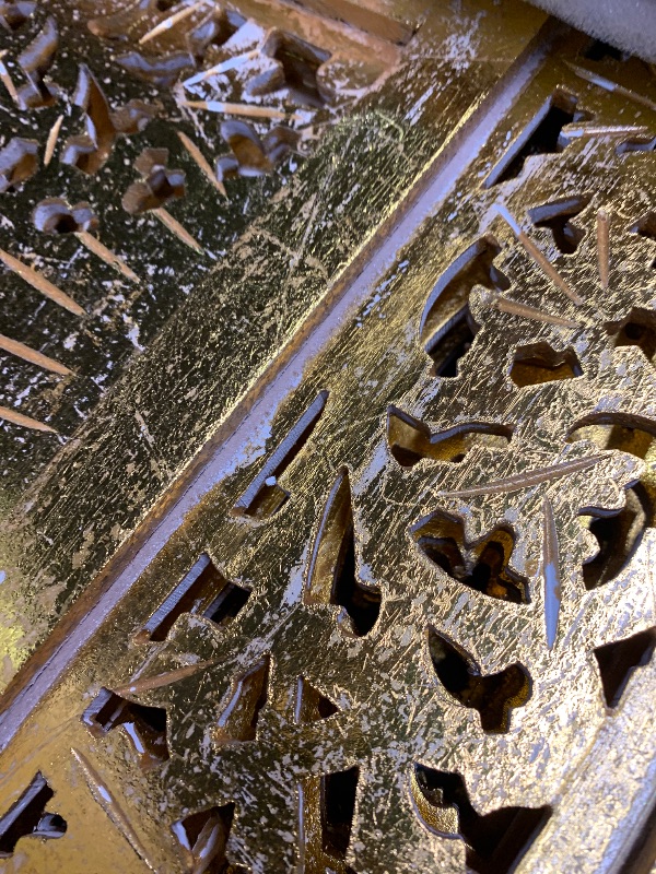 Photo 1 of ***HEAVILY USED AND SCRATCHED***
Deco 79 Wooden Floral Handmade Partition Room Divider Screen Foldable Partition 4 Panel Privacy Screen with Foiled Intricately Carved Designs, Room Partition 80" x 1" x 71", Gold