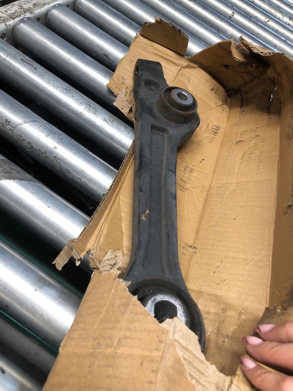 Photo 1 of ***STOCK PHOTO FOR REFERENCE ONLY **522-805 Front Lower Rearward Suspension Control Arm